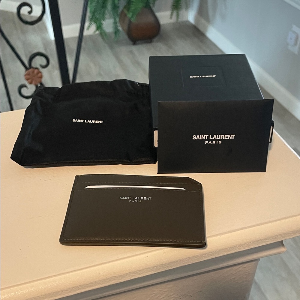 Saint Laurent Light Musk(olive green)Slim Leather Card Case - Picture 4 of 8